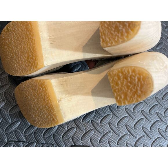 BRYR Annabelle Clog Strappy Leather Wooden Metallic Womens Shoes Size 40 US 10 - Picture 10 of 10